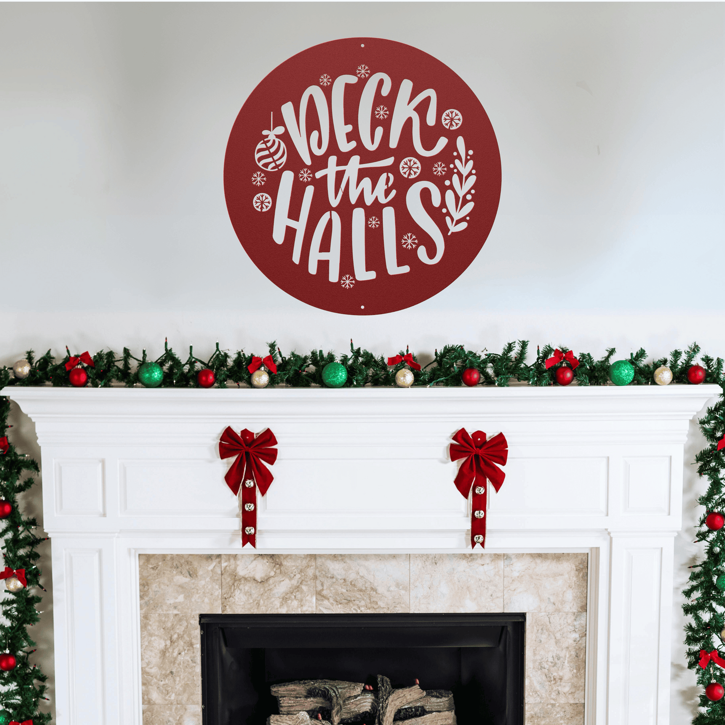 10121 - Christmas Deck the Halls Circular Sign