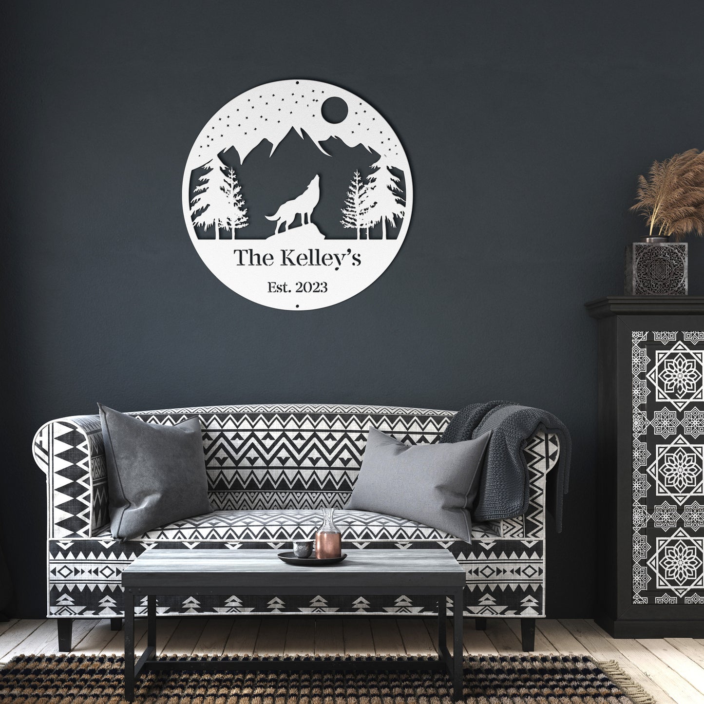 10170 - * Custom Night Wolf Howling Metal Sign
