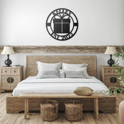 10179 - * Custom Family Gift/Present Metal Sign
